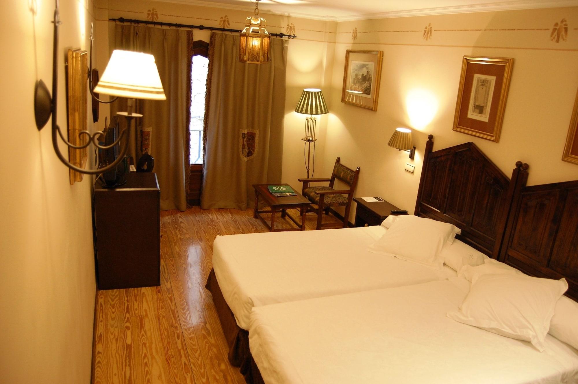 Parador De Олите Екстериор снимка