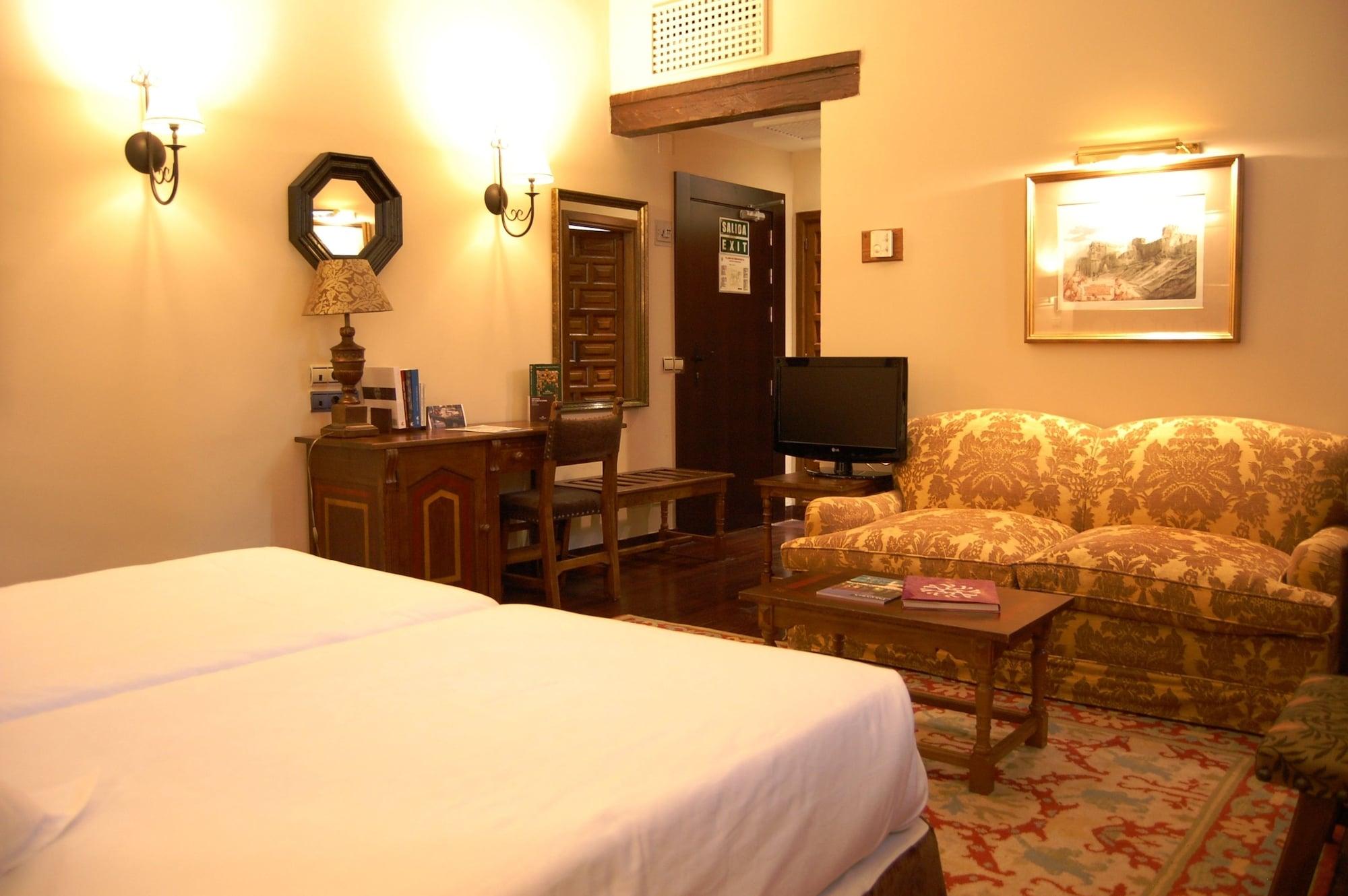 Parador De Олите Екстериор снимка