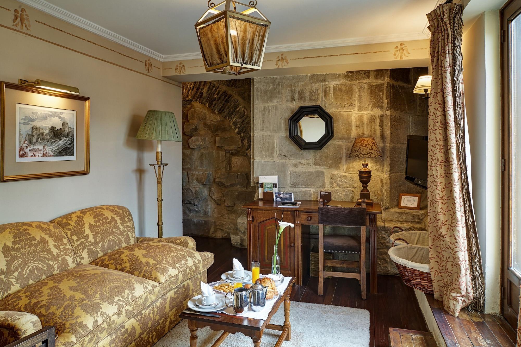 Parador De Олите Екстериор снимка