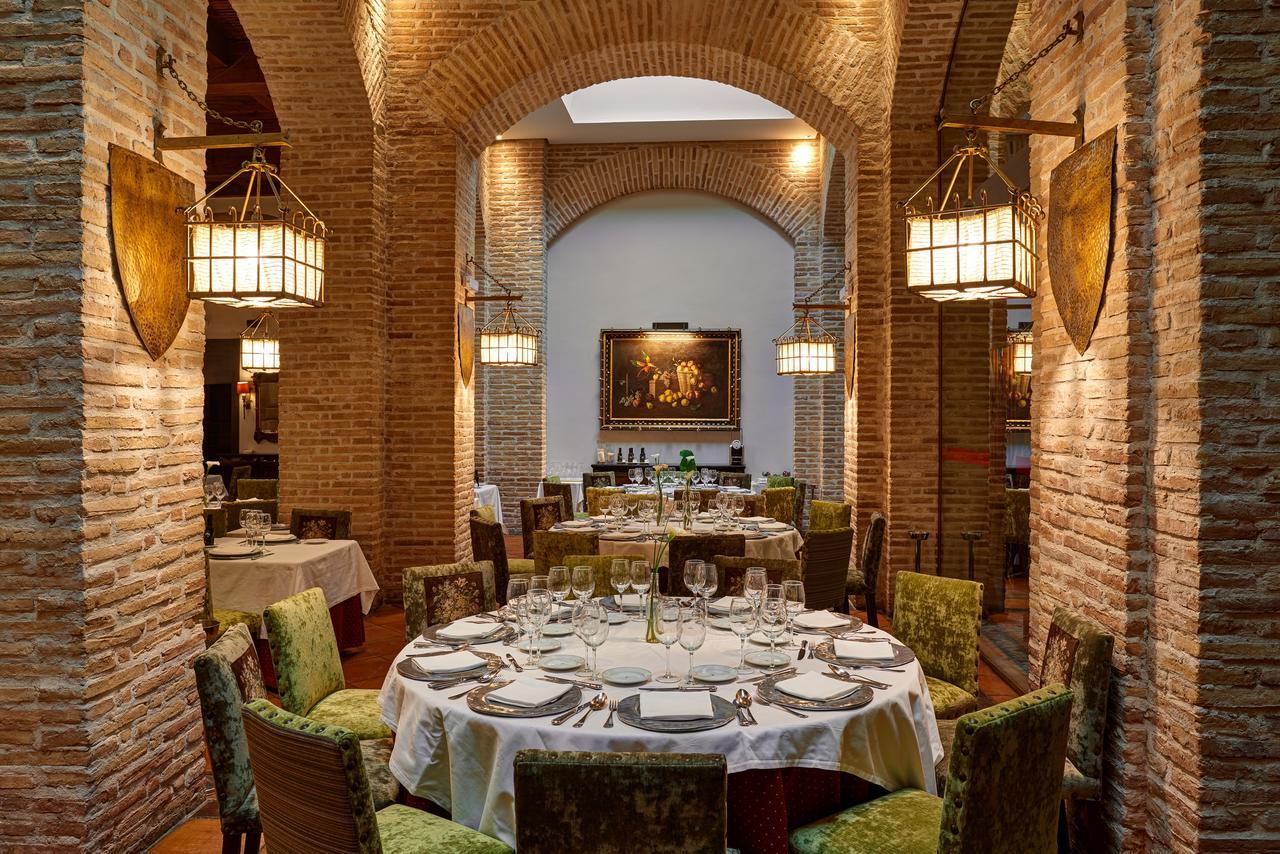 Parador De Олите Екстериор снимка